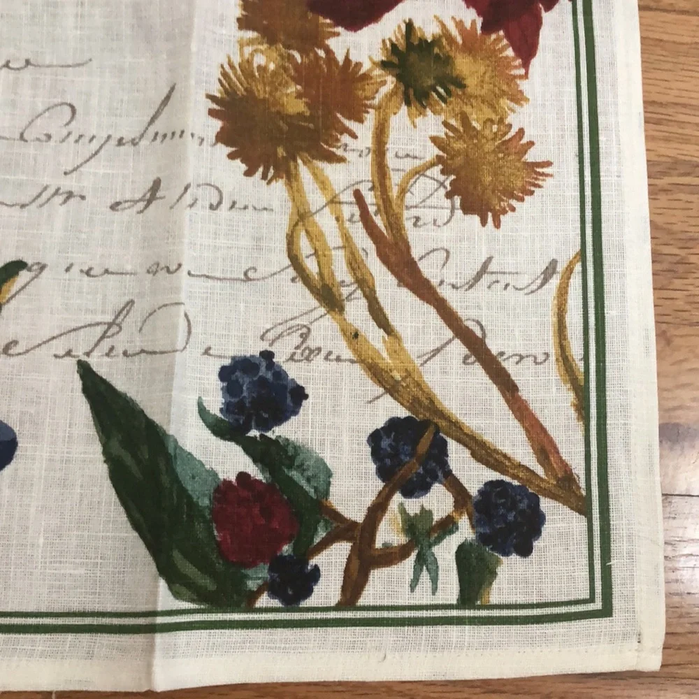 Williams Sonoma Harvest Berry Kitchen Towels with Burgundy Accent Retired 2008